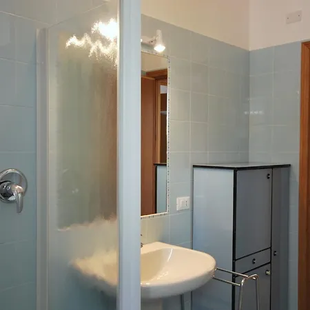 Apartment Con Giardino E Posto Auto Per Famiglie *