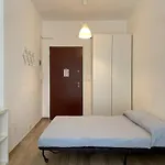 Con Giardino E Posto Auto Per Famiglie דירה
