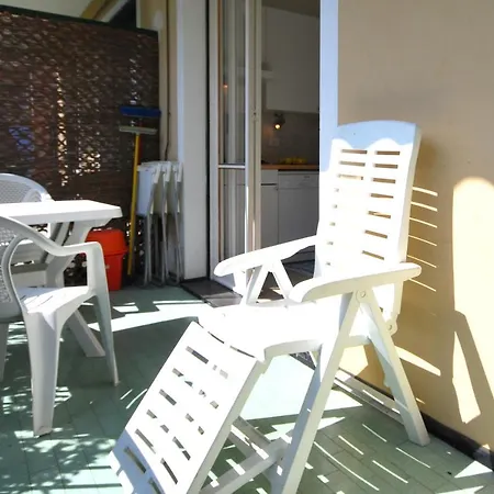 Con Giardino E Posto Auto Per Famiglie * Finale Ligure