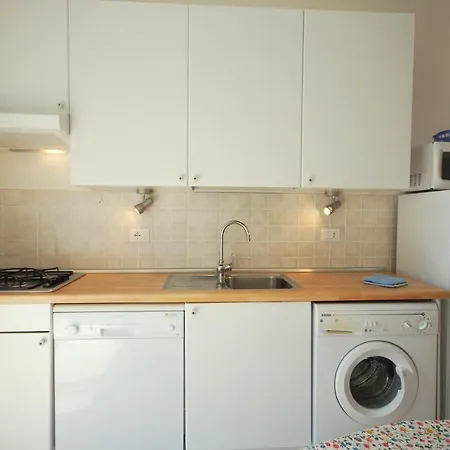 Apartmán Con Giardino E Posto Auto Per Famiglie Finale Ligure
