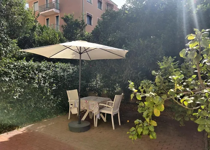 Appartement Con Giardino E Posto Auto Per Famiglie Finale Ligure